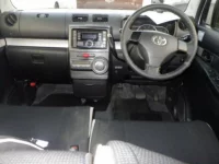 Toyota PIXIS SPACE лот № 9106 оценка R  с аукциона в Японии 2