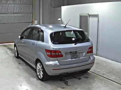 Mercedes-Benz B CLASS  с аукциона в Японии