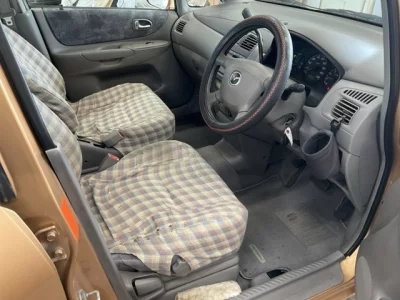 Mazda PREMACY  с аукциона в Японии