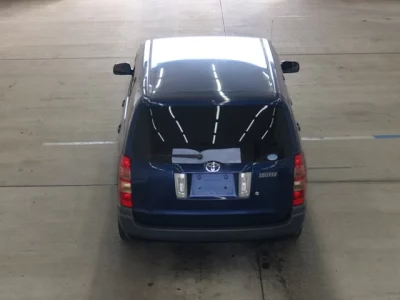 Toyota SUCCEED  с аукциона в Японии