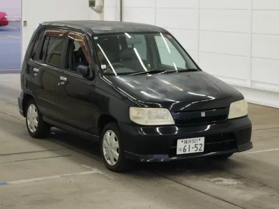 Nissan CUBE  с аукциона в Японии