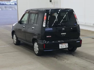 Nissan CUBE  с аукциона в Японии