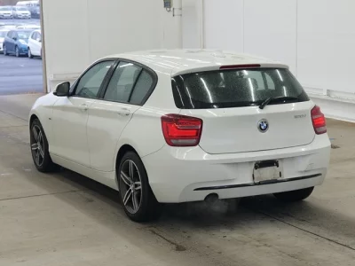 BMW 1-Series  с аукциона в Японии