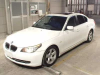 BMW 5-Series лот № 8103 оценка 3.5  с аукциона в Японии 3