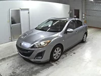 Mazda AXELA лот № 9137 оценка 3.5  с аукциона в Японии 3