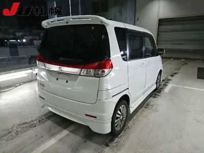 Mitsubishi DELICA D2  с аукциона в Японии