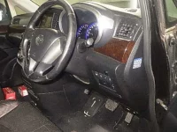 Nissan ELGRAND лот № 8113 оценка R  с аукциона в Японии 6