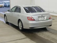 Toyota MARK X лот № 2102 оценка 4  с аукциона в Японии 1
