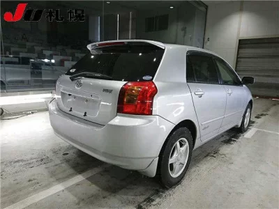 Toyota COROLLA RUNX  с аукциона в Японии