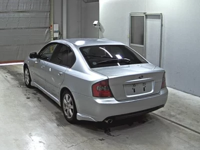 Subaru LEGACY B4  с аукциона в Японии