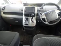 Toyota VOXY лот № 9154 оценка 3.5  с аукциона в Японии 2