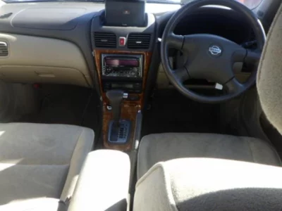 Nissan SYLPHY  с аукциона в Японии