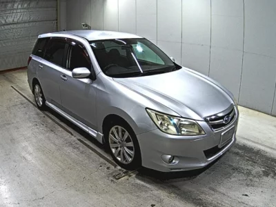 Subaru EXIGA  с аукциона в Японии