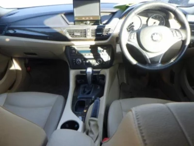 BMW X1  с аукциона в Японии