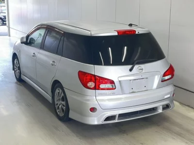Nissan WINGROAD  с аукциона в Японии