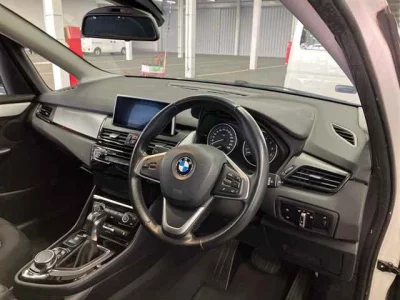 BMW 2-Series  с аукциона в Японии