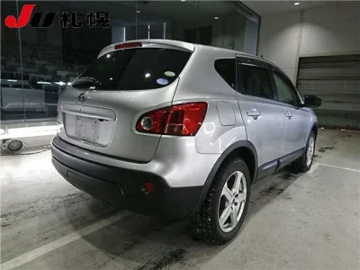 Nissan DUALIS  с аукциона в Японии