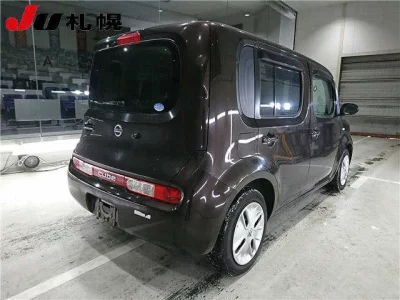 Nissan CUBE  с аукциона в Японии