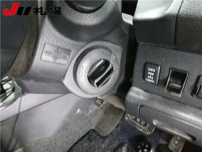 Nissan WINGROAD  с аукциона в Японии