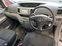 Toyota NOAH лот № 2124 оценка 4  с аукциона в Японии 4