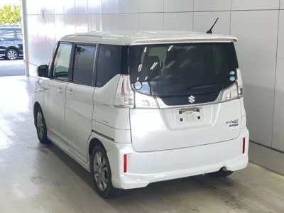 Suzuki SOLIO  с аукциона в Японии