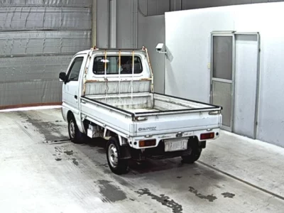 Suzuki CARRY TRUCK  с аукциона в Японии