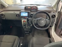 Toyota SPADE лот № 2142 оценка 4  с аукциона в Японии 4