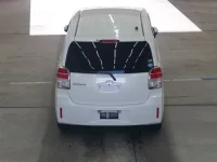 Toyota SPADE лот № 2142 оценка 4  с аукциона в Японии 2