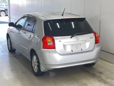 Toyota COROLLA RUNX  с аукциона в Японии