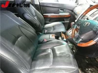 Toyota HARRIER лот № 131 оценка 3.5  с аукциона в Японии 4