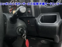 Toyota PROBOX лот № 43549 оценка RA  с аукциона в Японии 4