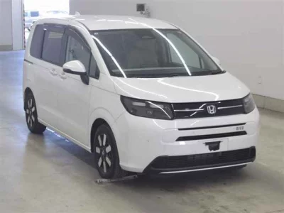 Honda FREED  с аукциона в Японии