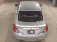 Nissan TIIDA LATIO лот № 8178 оценка 3.5  с аукциона в Японии 5