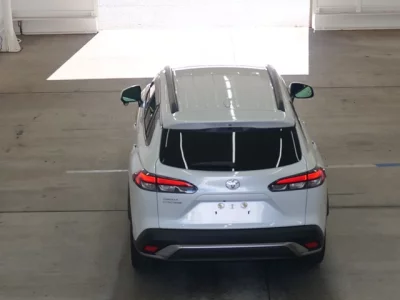 Toyota COROLLA CROSS  с аукциона в Японии