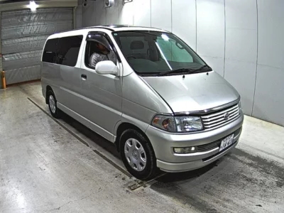 Toyota HIACE REGIUS