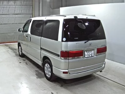 Toyota HIACE REGIUS