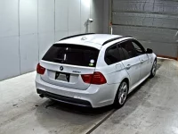 BMW 3-Series лот № 9245 оценка 3.5  с аукциона в Японии 4