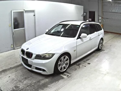 BMW 3-Series  с аукциона в Японии