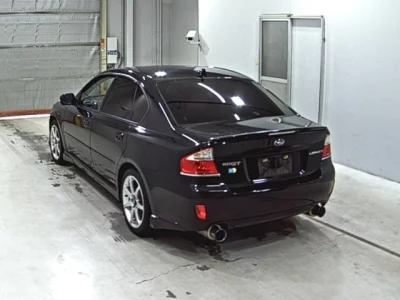 Subaru LEGACY B4