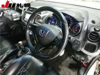 Honda FIT лот № 178 оценка R  с аукциона в Японии 2