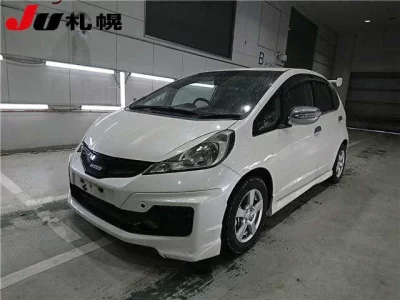 Honda FIT  с аукциона в Японии