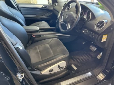 Mercedes-Benz ML CLASS