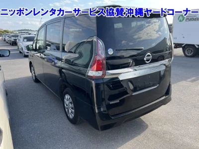 Nissan SERENA  с аукциона в Японии