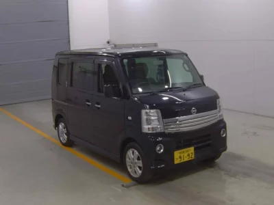 Nissan CLIPPER RIO  с аукциона в Японии