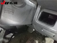 Nissan SERENA лот № 185 оценка 3.5  с аукциона в Японии 3