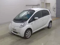 Mitsubishi I-MIEV лот № 3323 оценка 3  с аукциона в Японии 2
