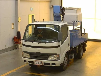 Hino DUTRO  с аукциона в Японии