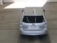 Toyota PRIUS ALPHA лот № 2202 оценка 3.5  с аукциона в Японии 2