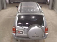 Mitsubishi PAJERO лот № 8233 оценка 3  с аукциона в Японии 5