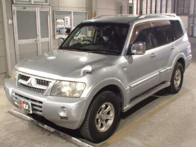 Mitsubishi PAJERO  с аукциона в Японии